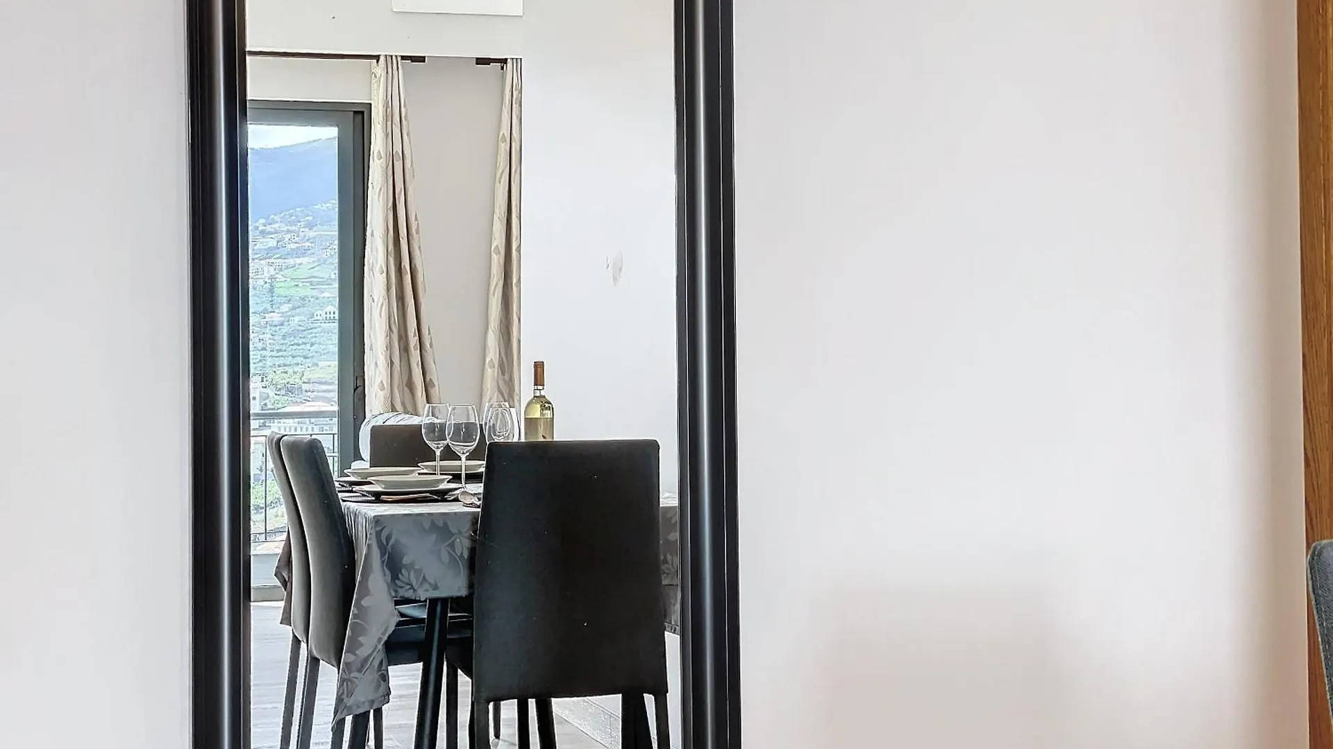 Figueiras House By Atlantic Holiday Câmara de Lobos Vakantiehuis