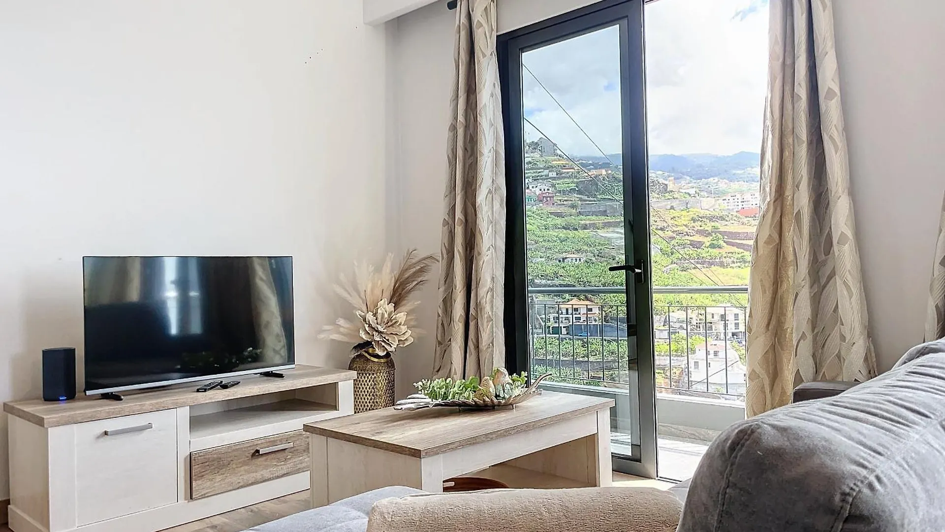 Figueiras House By Atlantic Holiday Câmara de Lobos 0*,